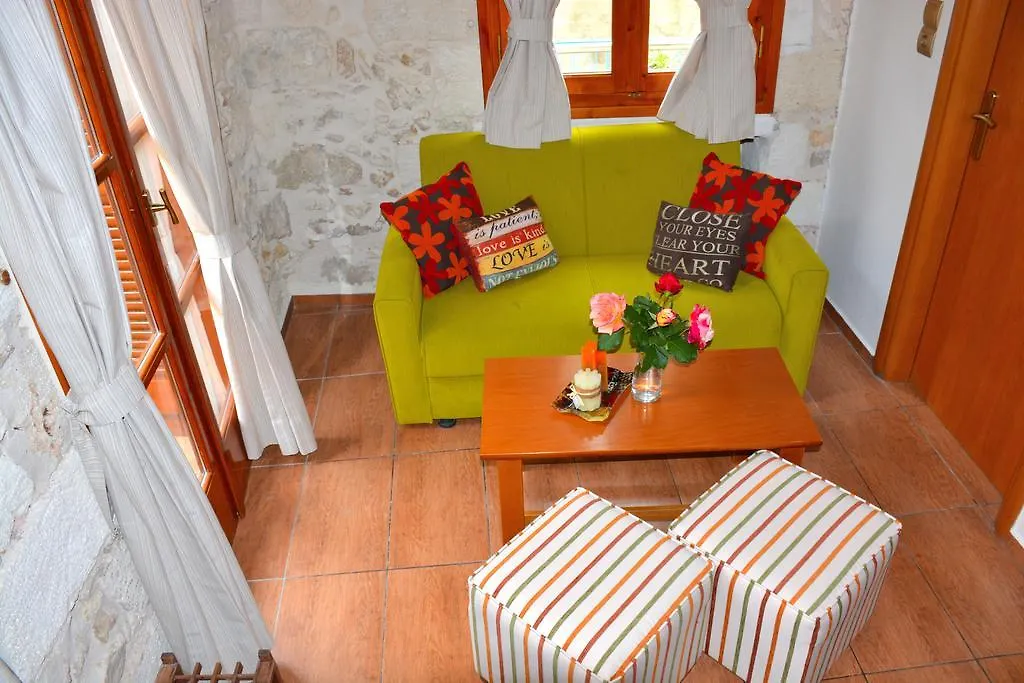 Guest house Minares Traditional Houses