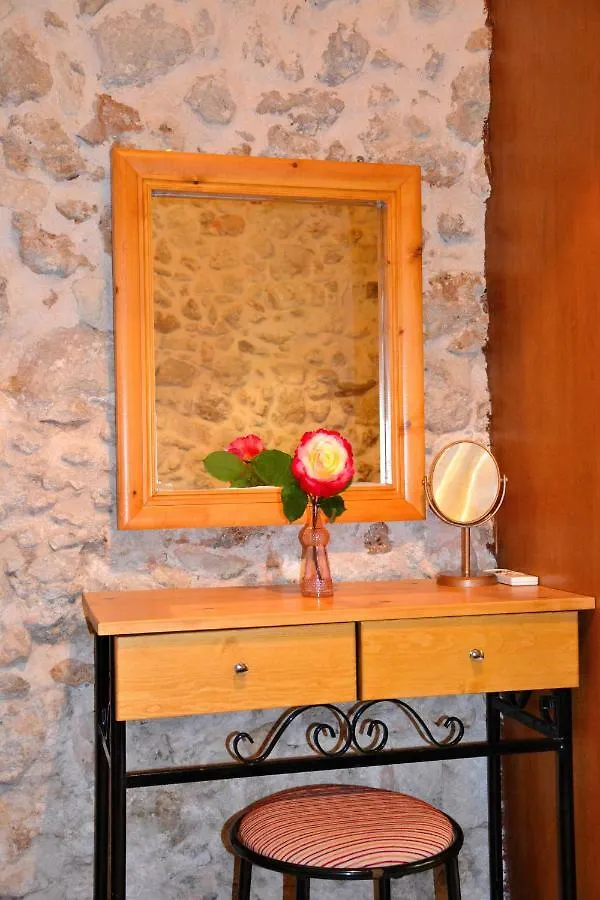 Minares Traditional Houses Rethymno (Crete)