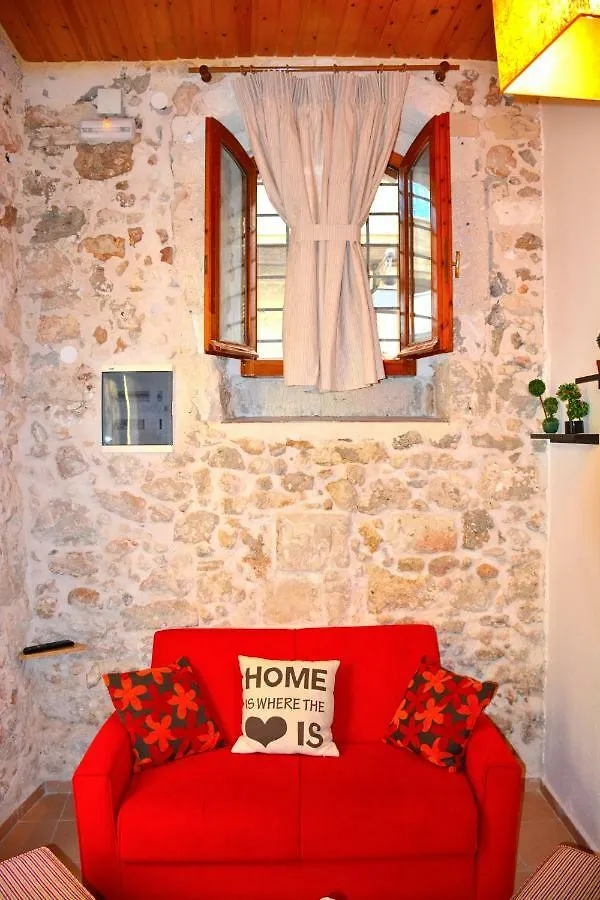 Guest house Minares Traditional Houses